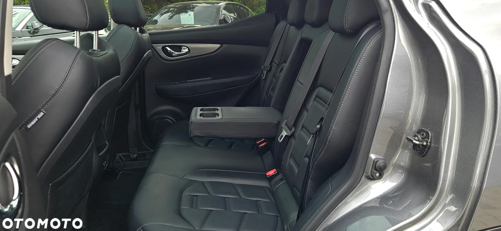 Nissan Qashqai 1.3 DIG-T Tekna - 23