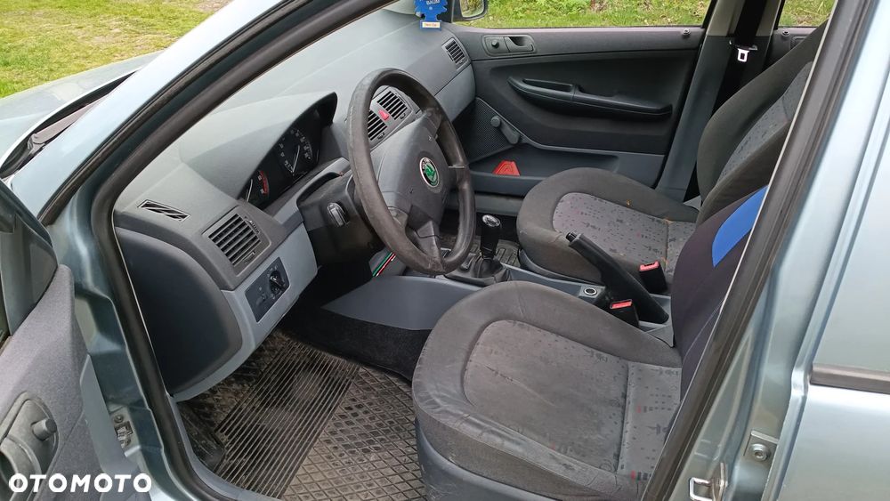 Skoda Fabia 1.2 HTP Classic - 8