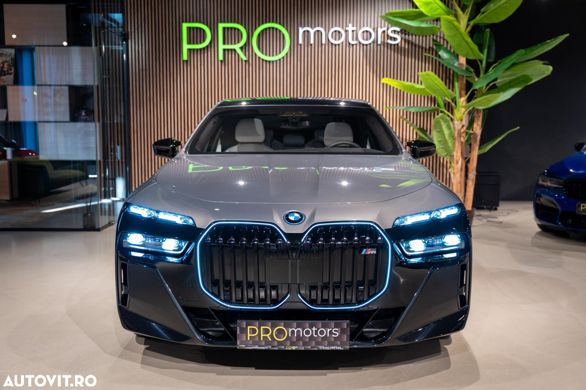 BMW M7 - 4