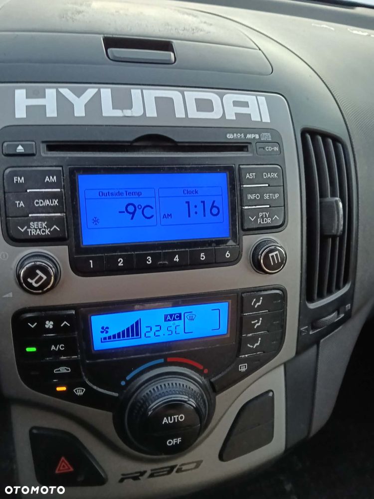 Hyundai i30 1.6 Classic - 23