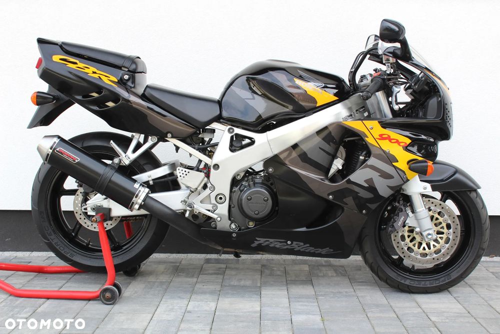 Honda CBR - 6