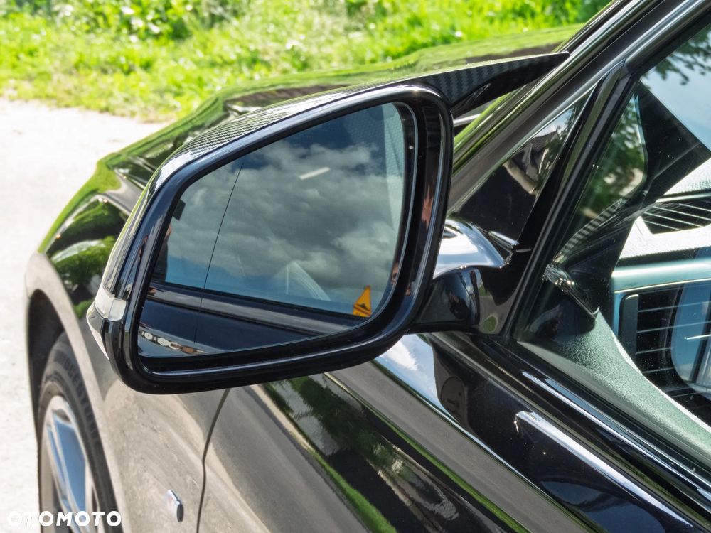 BMW Seria 3 318d M Sport Shadow - 20