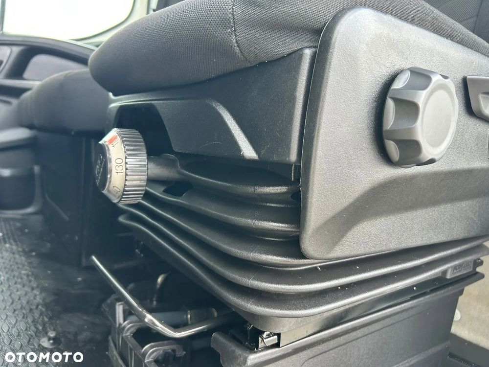 Iveco Daily 40C15 35C15 3.0 HPI Kontener 9 palet + winda 1000kg + drzwi boczne **Bez Adblue**KLIMA**Serwis**Sprowadzony** - 16