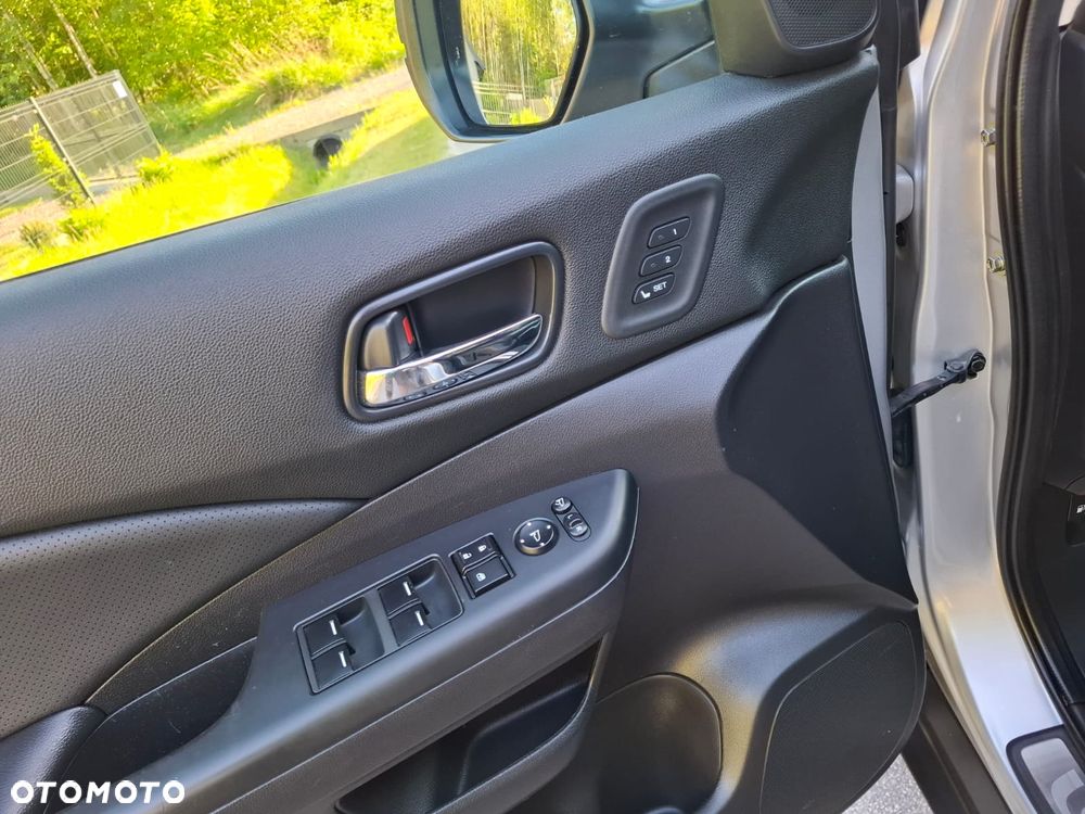 Honda CR-V 2.0i-VTEC 4WD Automatik Executive - 16
