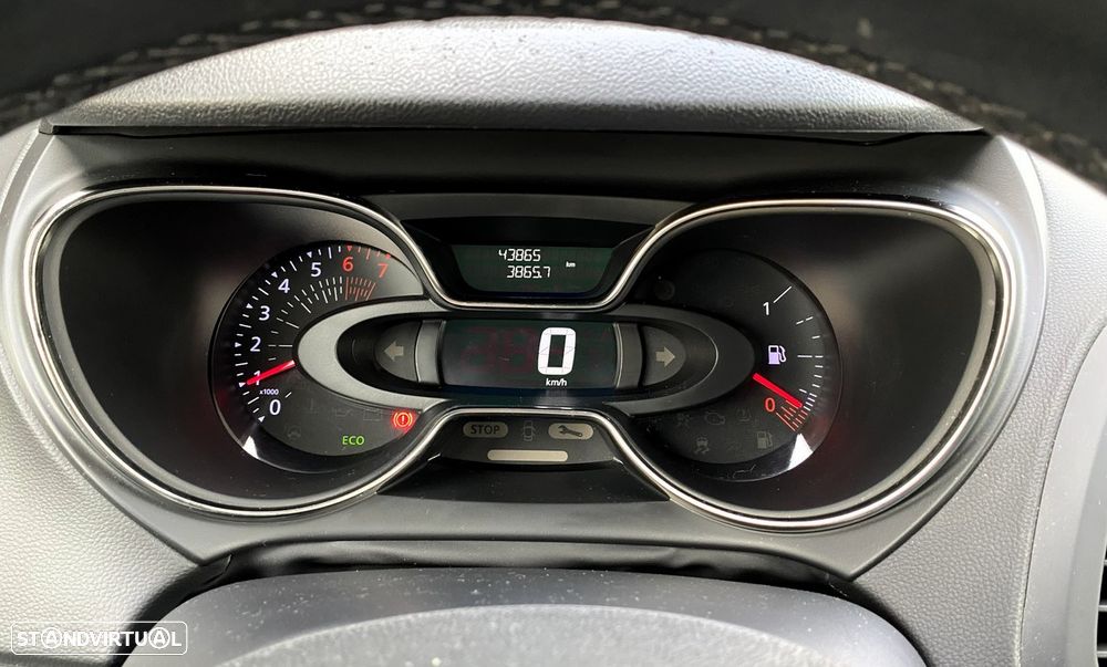 Renault Captur 0.9 TCE Exclusive - 24