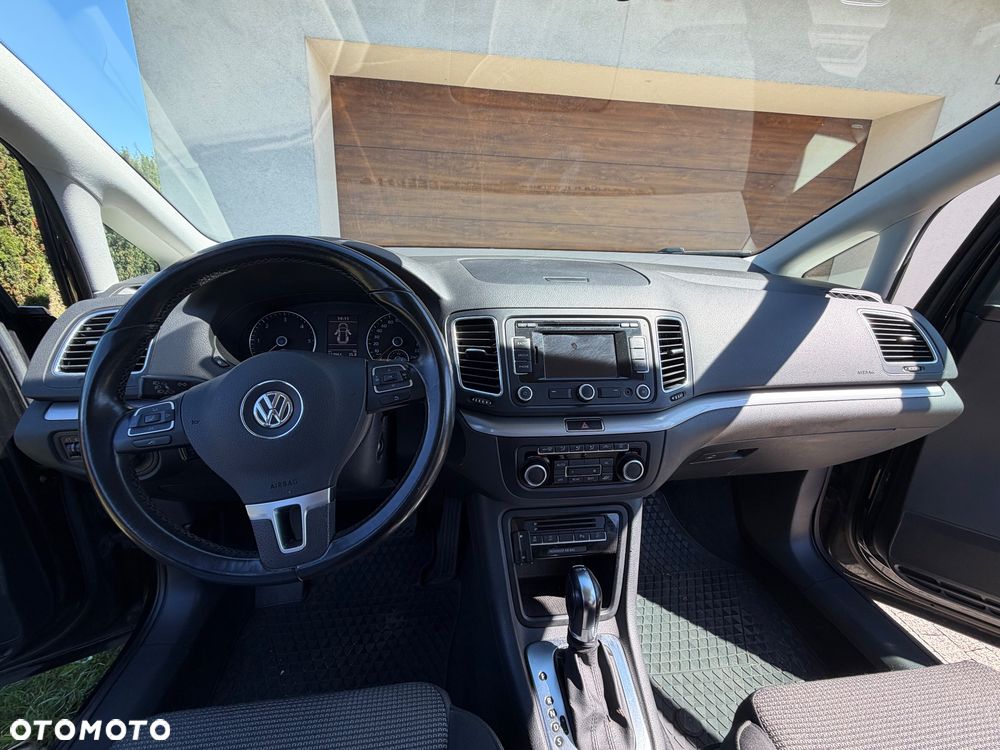 Volkswagen Sharan 2.0 TDI Comfortline DSG - 5