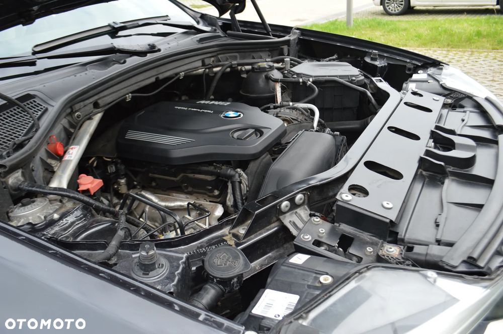 BMW X4 xDrive20d - 10