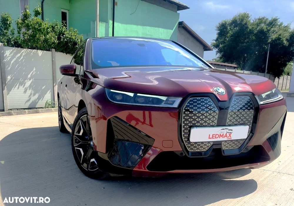 BMW iX - 2