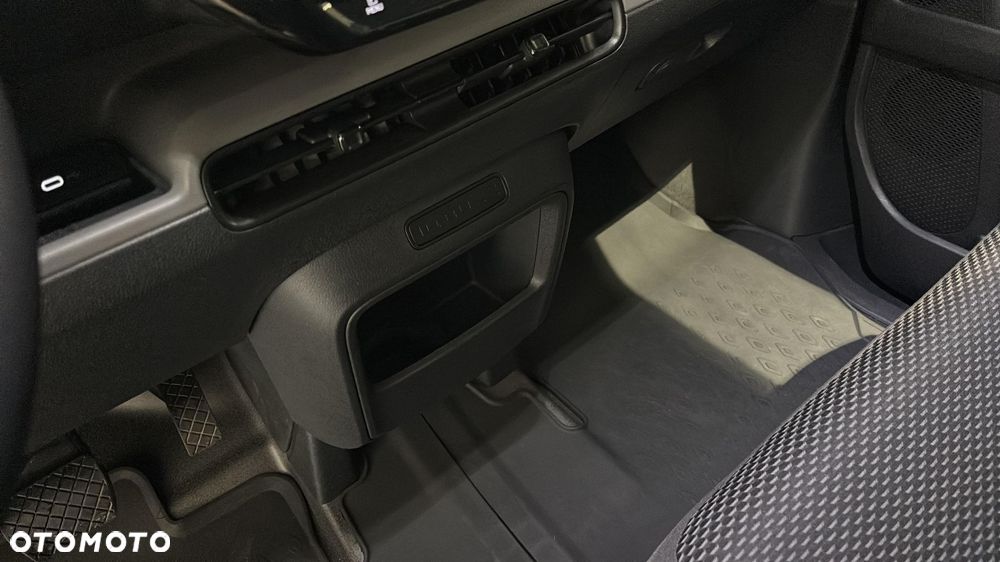Volkswagen ID. Buzz - 16