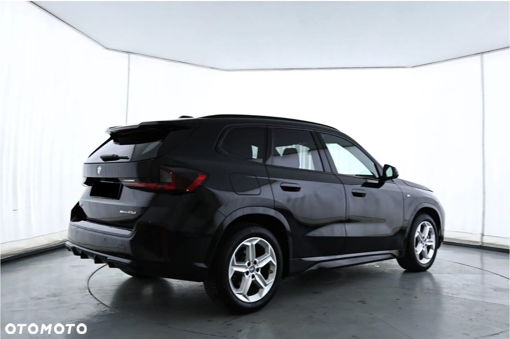 BMW X1 xDrive23d M Sportpaket - 6