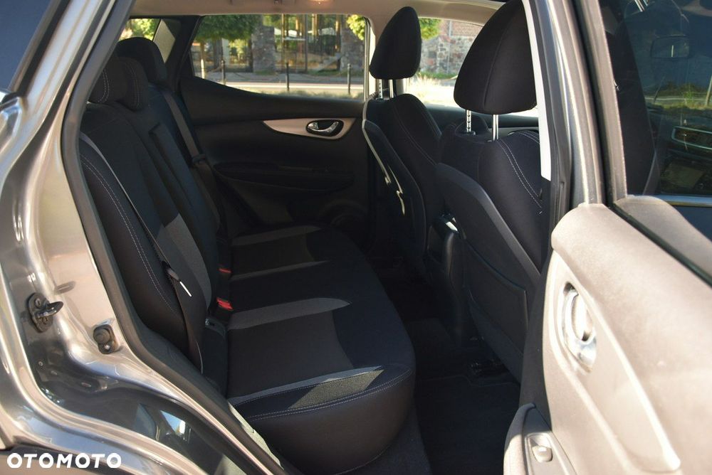 Nissan Qashqai - 11