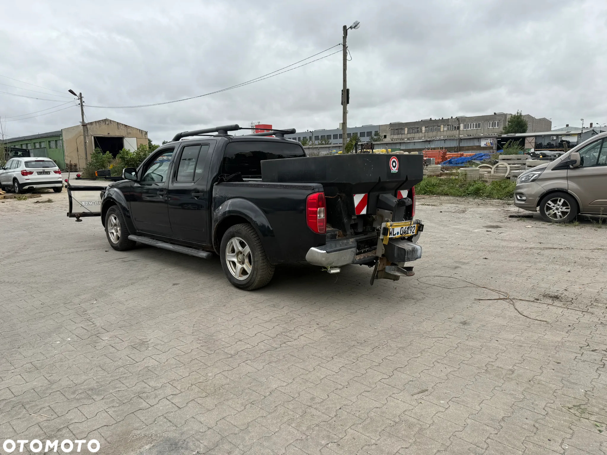 Nissan NAVARA - 4