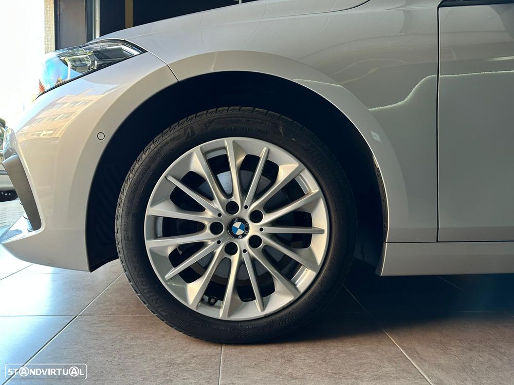 BMW 116 d Aut. Advantage - 12