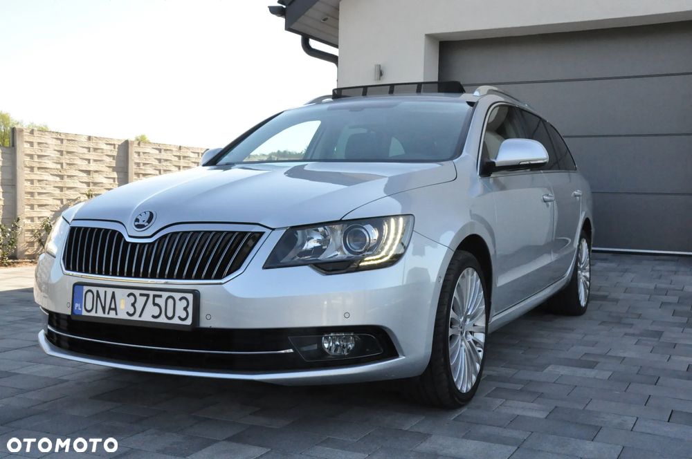 Skoda Superb 1.8 TSI DSG Exclusive - 1
