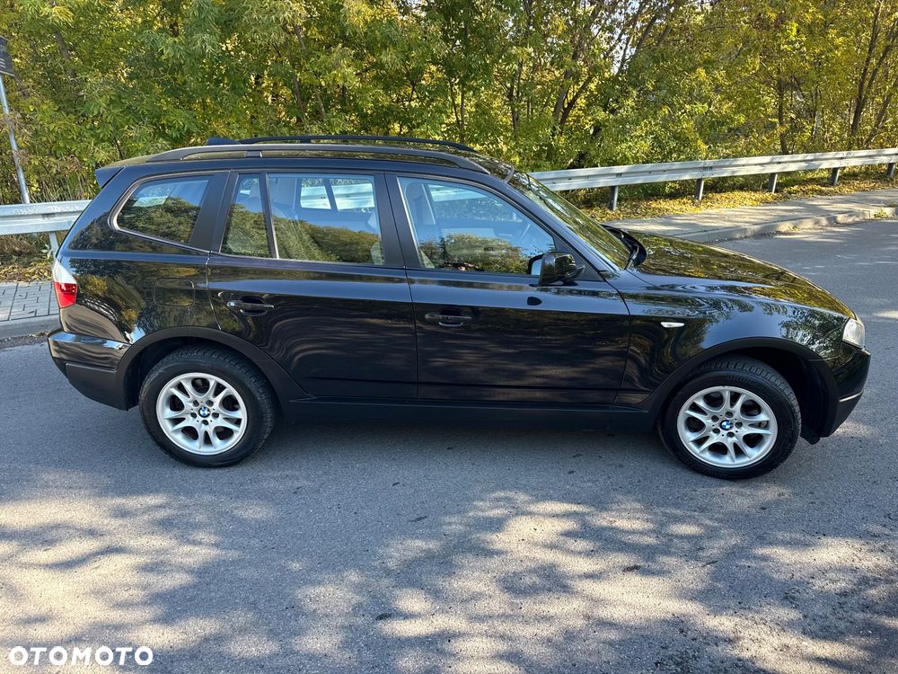 BMW X3 2.5si - 11
