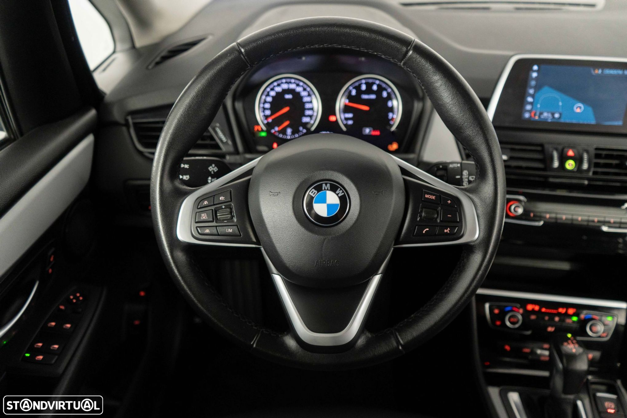 BMW 225xe Active Tourer Line Luxury - 28