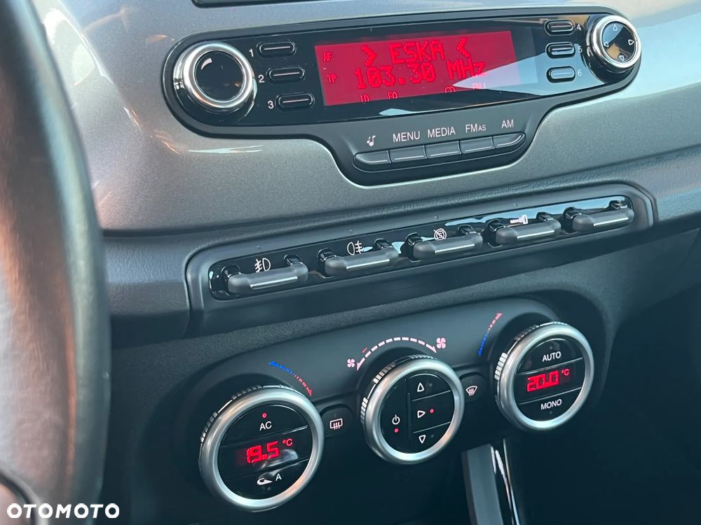 Alfa Romeo Giulietta 1.4 TB 16V - 10