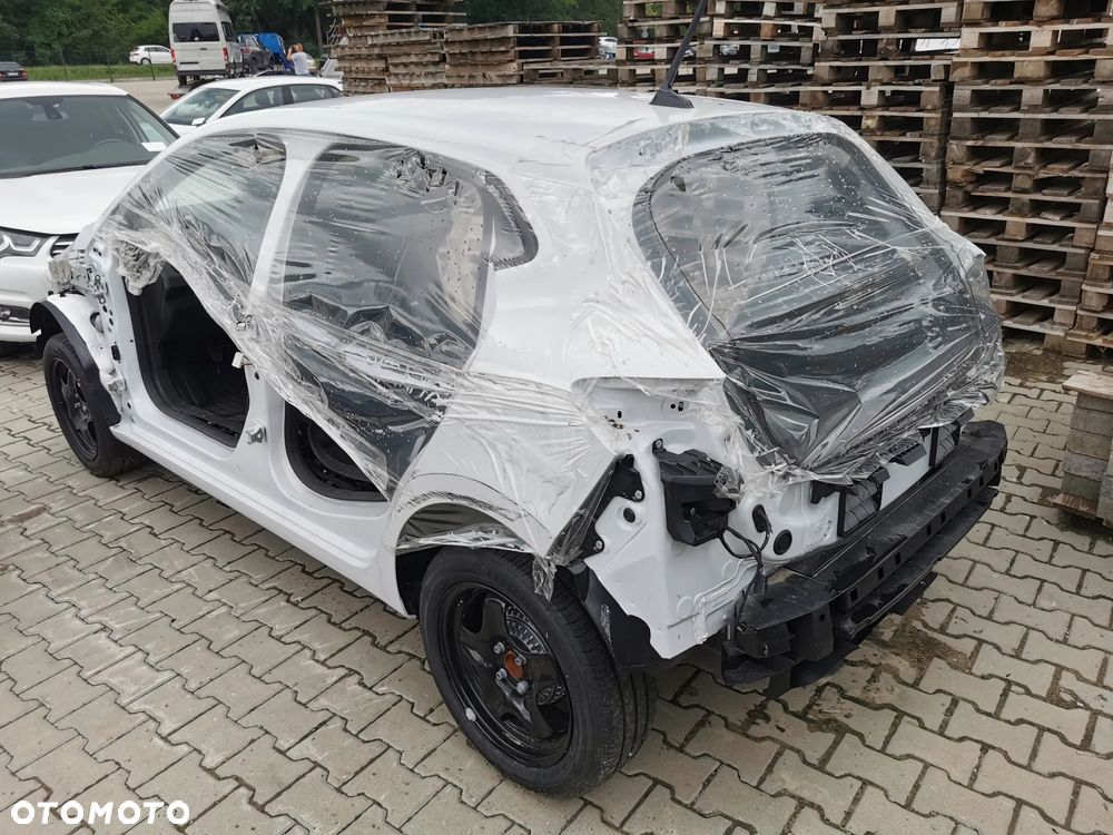 Renault Clio - 2