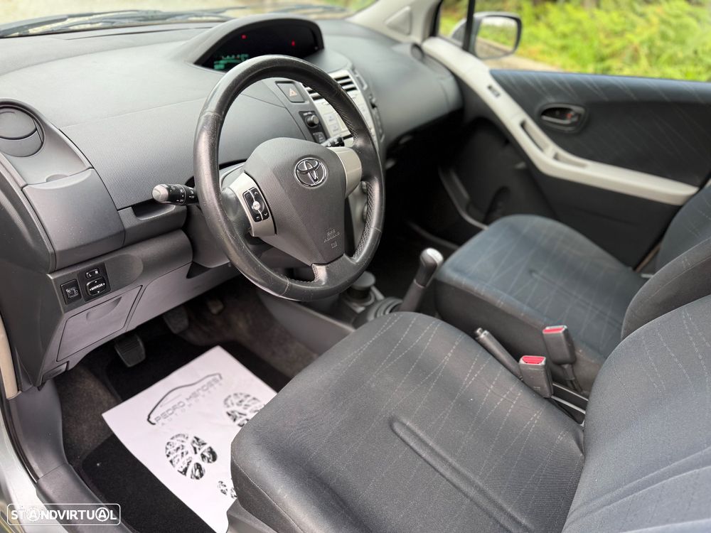 Toyota Yaris 1.4 D-4D Luna - 10