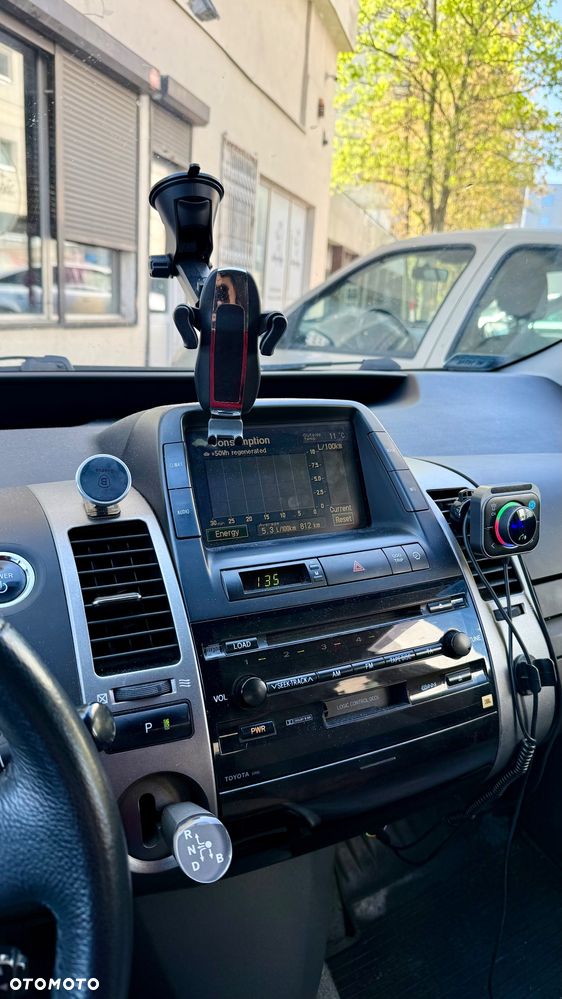 Toyota Prius 1.5 VVT-i Sol - 11