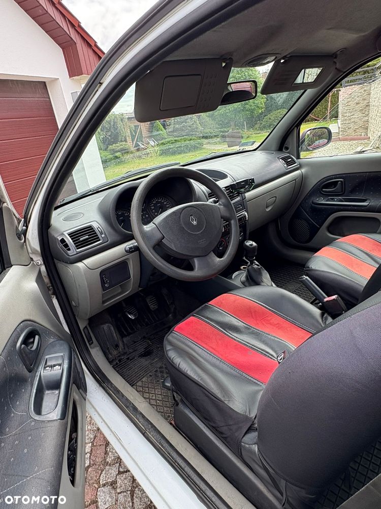Renault Clio 1.2 Access - 13
