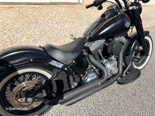 Harley-Davidson FLST SLIM (CUSTOM) - 6