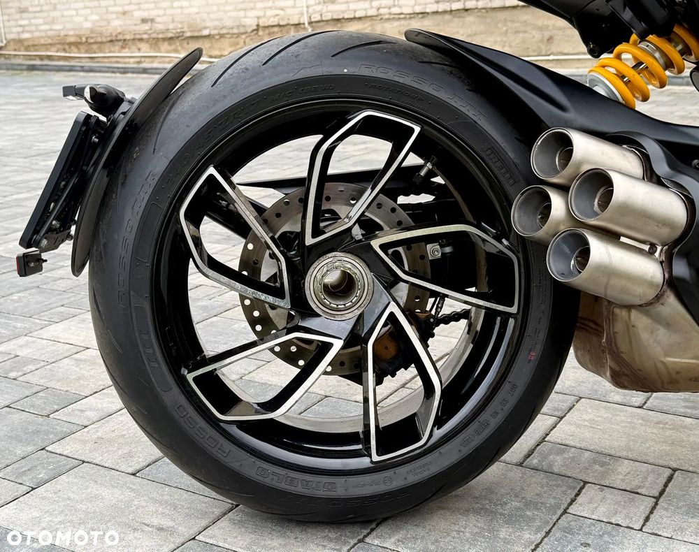 Ducati Diavel - 28