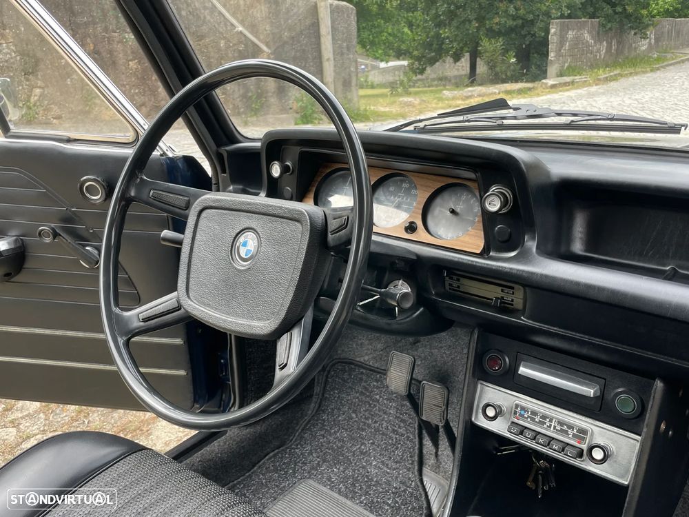 BMW 1602 - 12