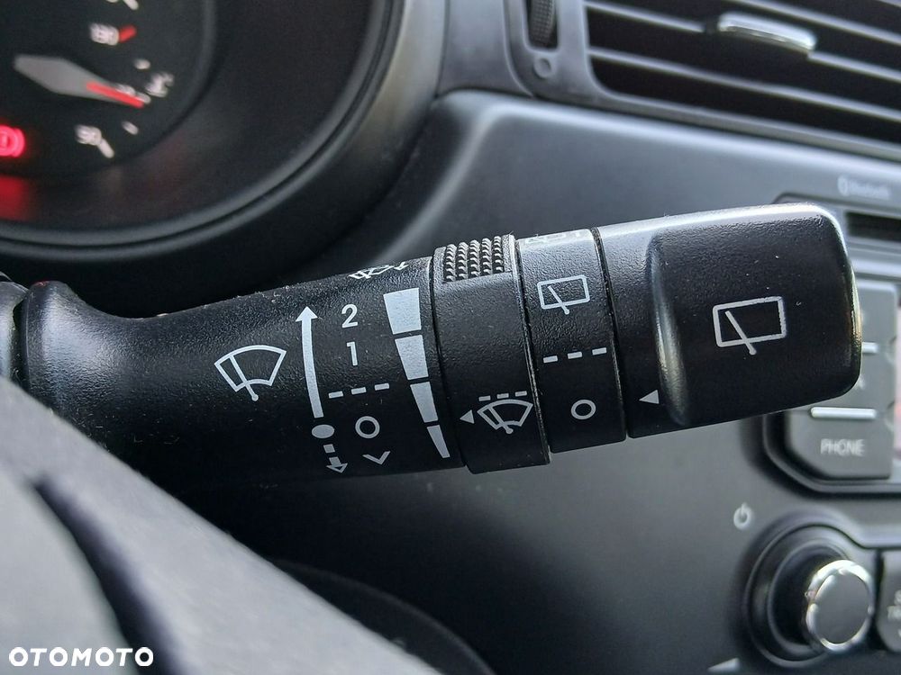 Kia Rio 1.2 L - 27