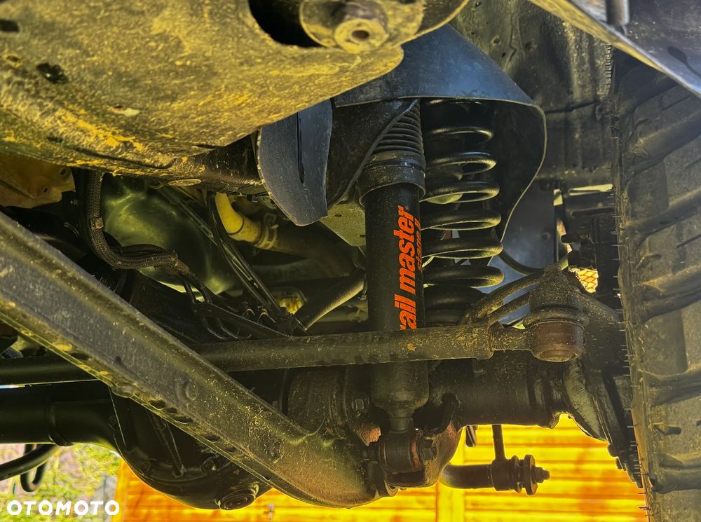 Suzuki Jimny - 10