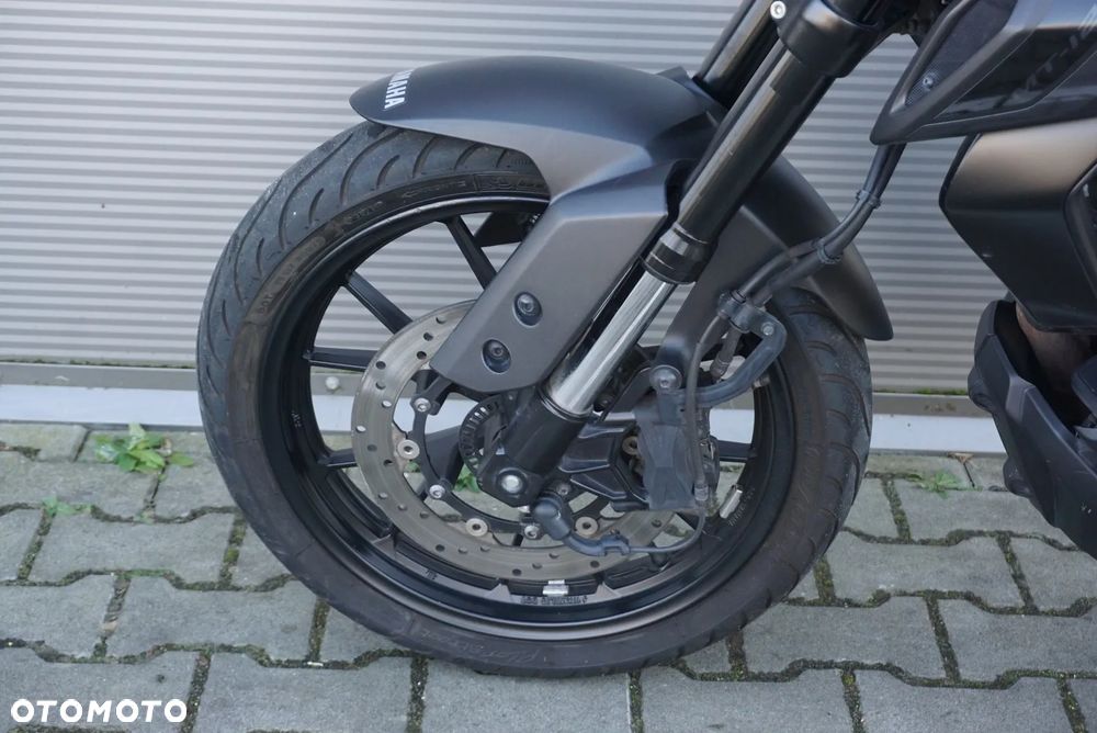 Yamaha MT - 10
