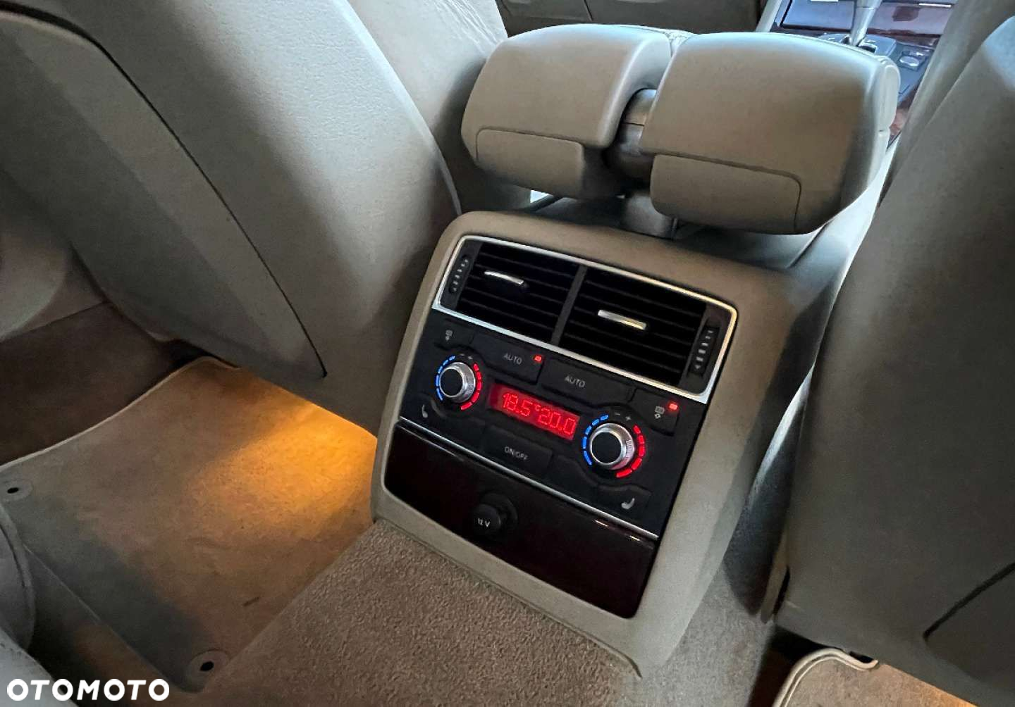Audi A8 - 17