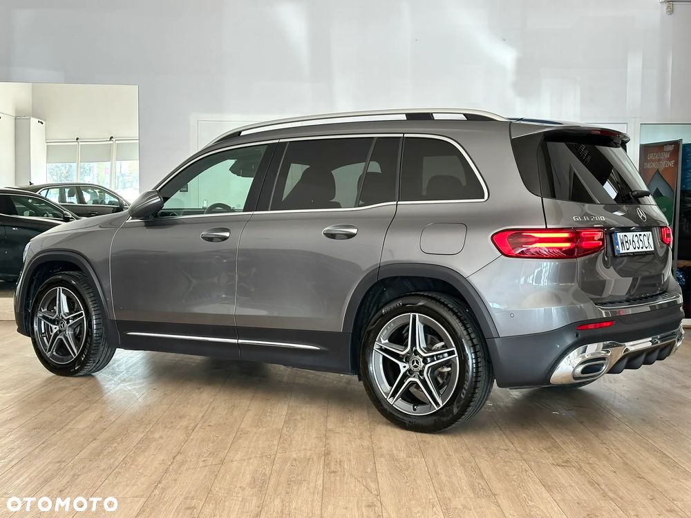 Mercedes-Benz GLB 200 mHEV AMG Line 7G-DCT - 3