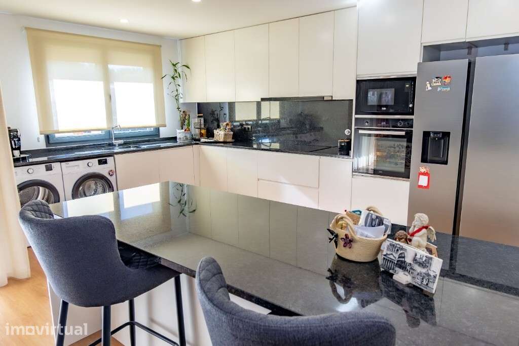 Apartamento T3 - Lago - Grande imagem: 4/24