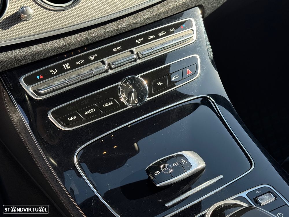 Mercedes-Benz E 350 d AMG Line - 20
