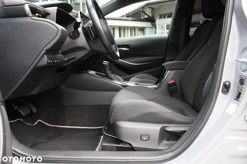 Toyota Corolla 2.0 Hybrid Comfort - 13