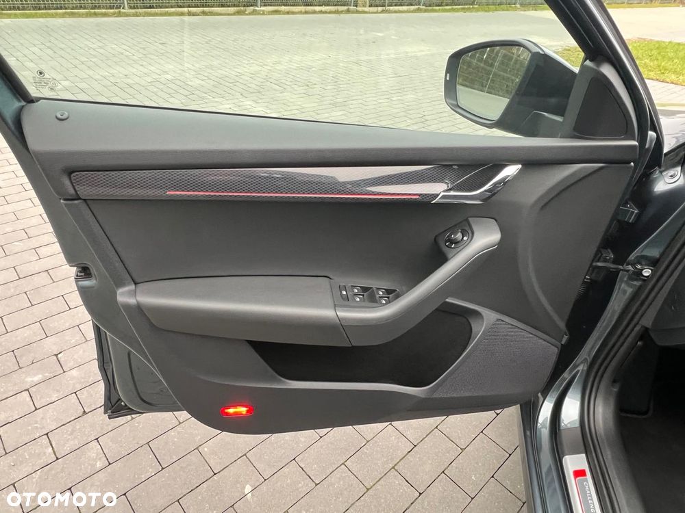 Skoda Octavia 2.0 TDI (Green tec) 4x4 DSG RS - 22