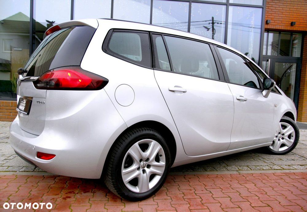 Opel Zafira Tourer 1.4 Turbo Active - 29