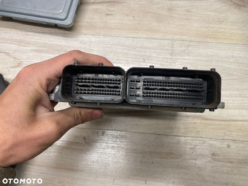 MODUŁ STEROWNIK KOMPUTER SILNIKA ECU VW TRANSPORTER T5 070906016CF 0281012909 1039S15609 - 2