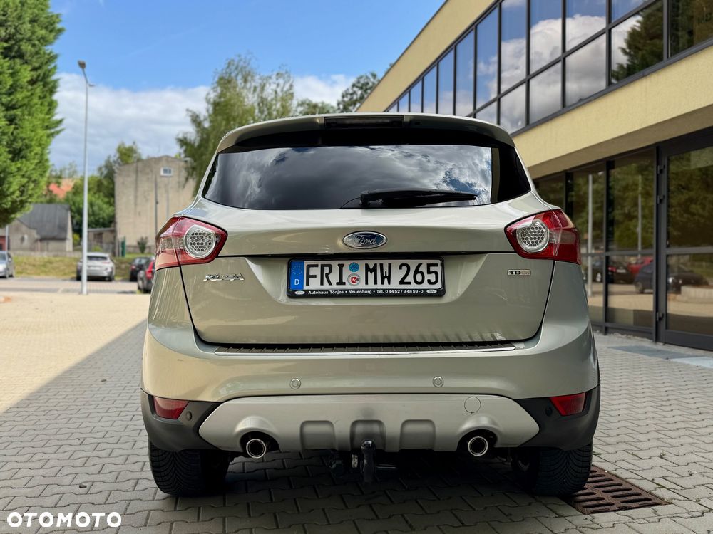 Ford Kuga 2.0 TDCi 4x4 Titanium - 6