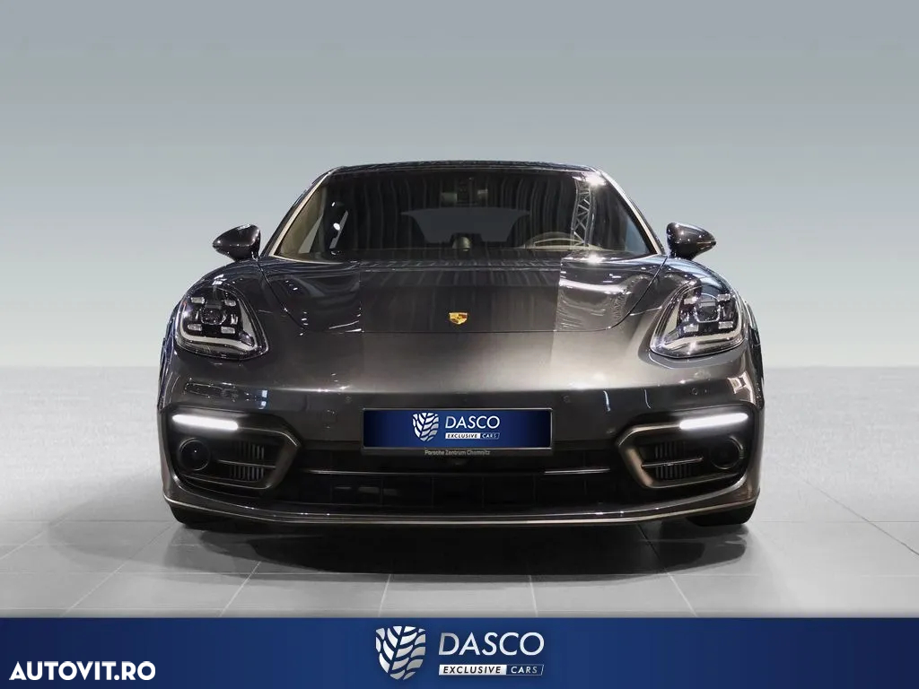 Porsche Panamera - 6