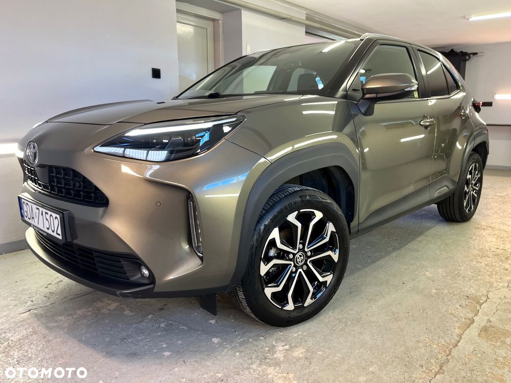 Toyota Yaris Cross Hybrid 1.5 Comfort 4x4 - 14