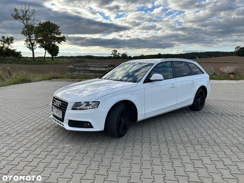 Audi A4 - 1