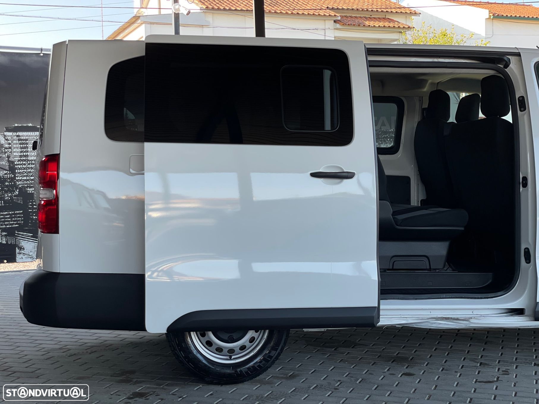 Peugeot Traveller 1.5 BlueHDi L3H1 Long - 8