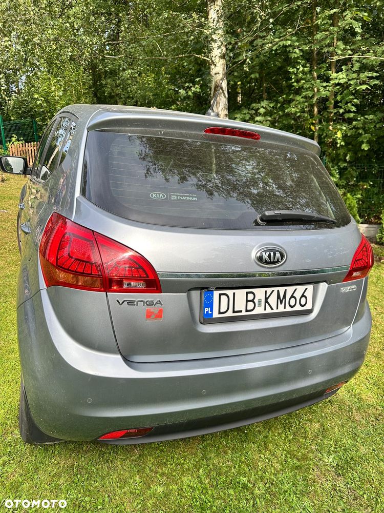 Kia Venga 1.6 Business Line - 14