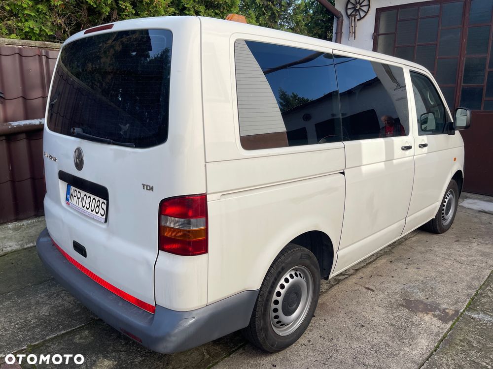 Volkswagen Transporter - 5