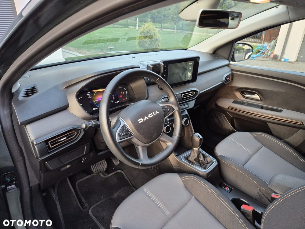 Dacia Jogger 1.6 Full Hybrid 140 Extreme MMT - 12