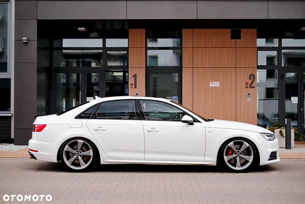 Audi S4 Limousine - 5