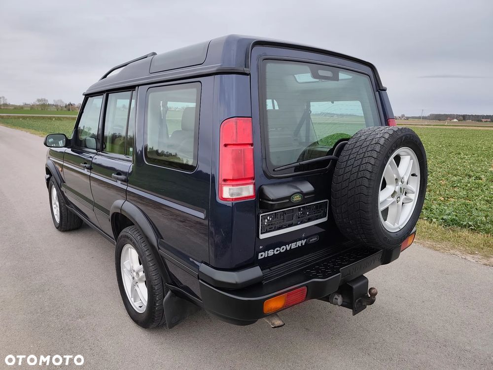 Land Rover Discovery - 4