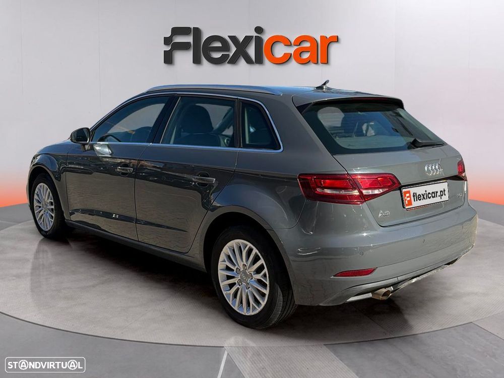 Audi A3 Sportback 1.6 TDI Sport - 5